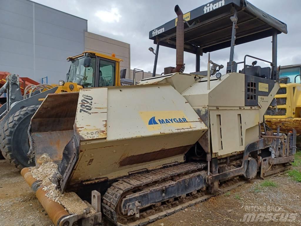 Titan 7820 Rozściełacze do asfaltu