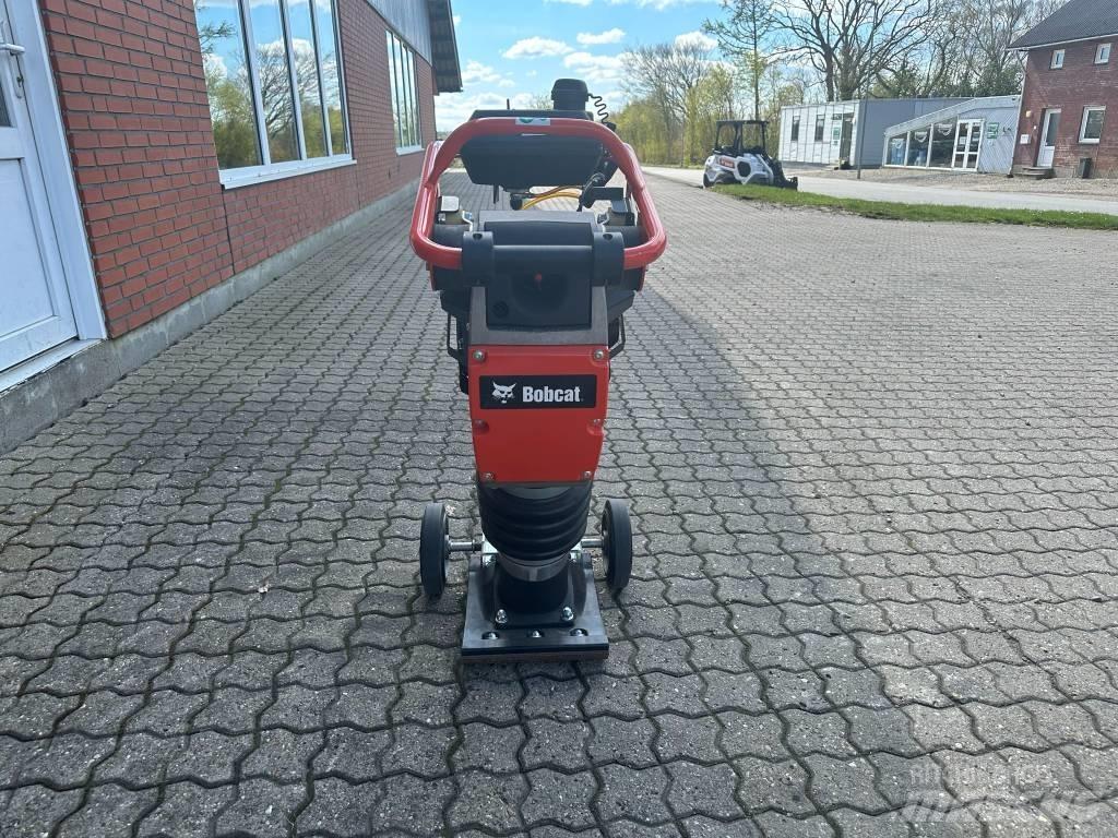 Bobcat R68 Ubijaki