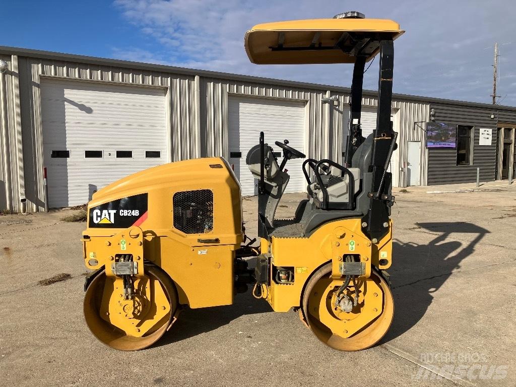 CAT CB 24 B Walce dwubębnowe