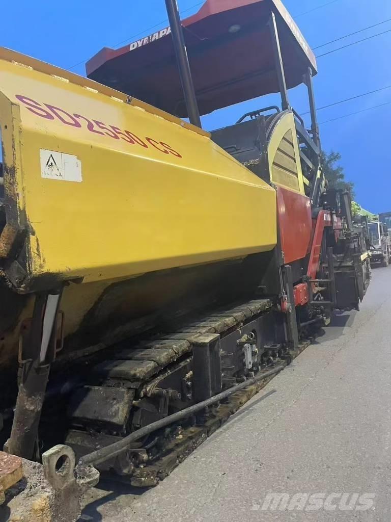 Dynapac sd2550 Rozściełacze do asfaltu