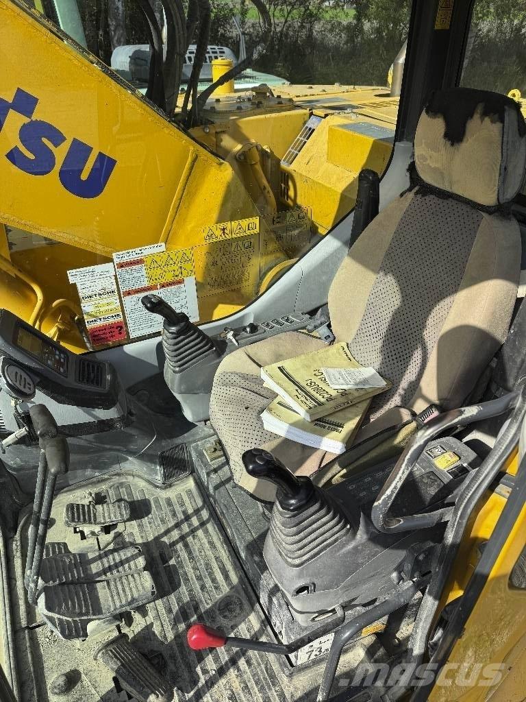 Komatsu PC 228 US-3 Koparki gąsienicowe