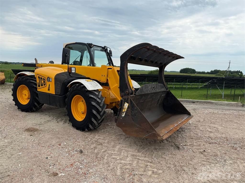 JCB  Ładowarki teleskopowe