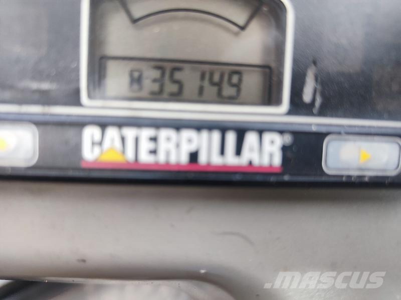 CAT 302.5C Minikoparki