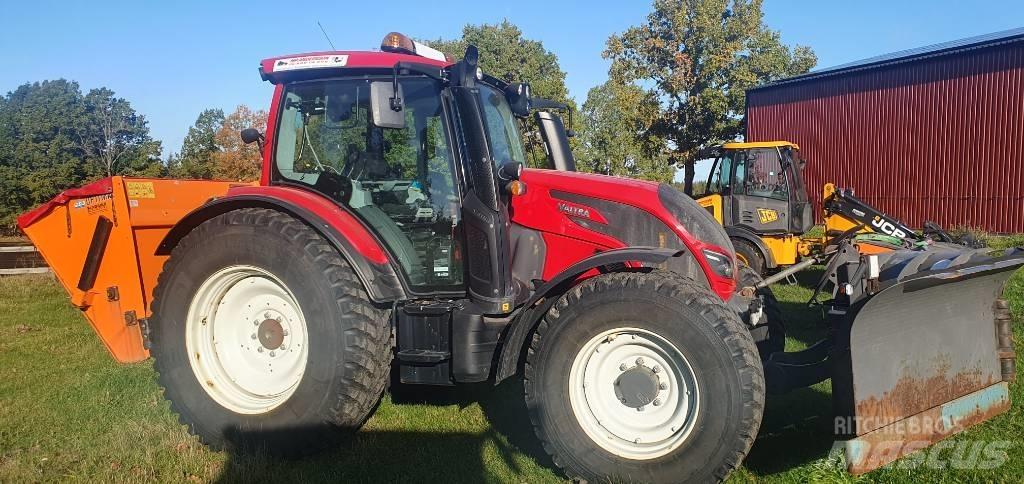 Valtra N114HT5 Ciągniki rolnicze