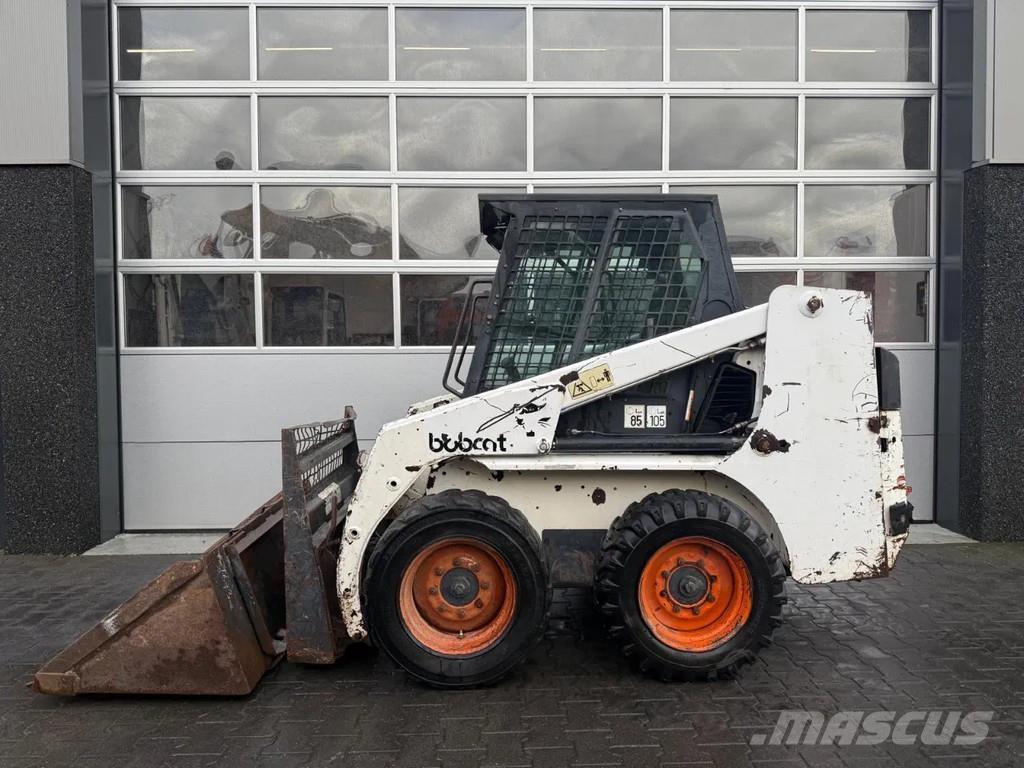 Bobcat 751 Ładowarki burtowe