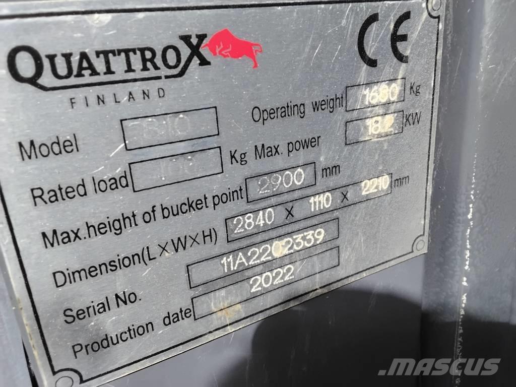 QuattroX 810 Miniładowarki