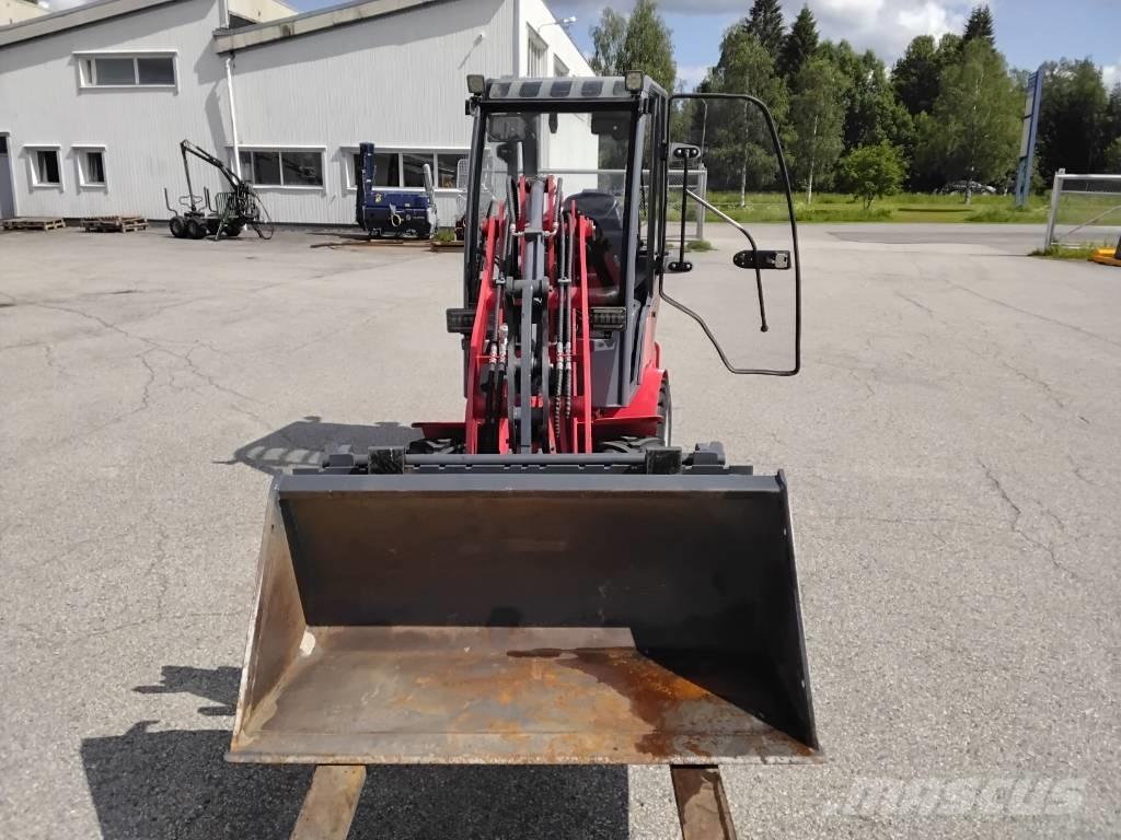 QuattroX 810 Miniładowarki