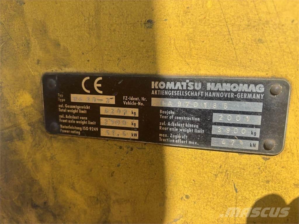 Komatsu WA90-3 Ładowarki wielofunkcyjne