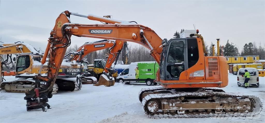 Doosan DX235LCR Koparki gąsienicowe