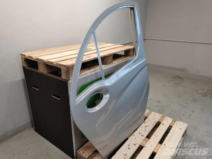 Manitou MLT 635 door Kabiny i wnętrze