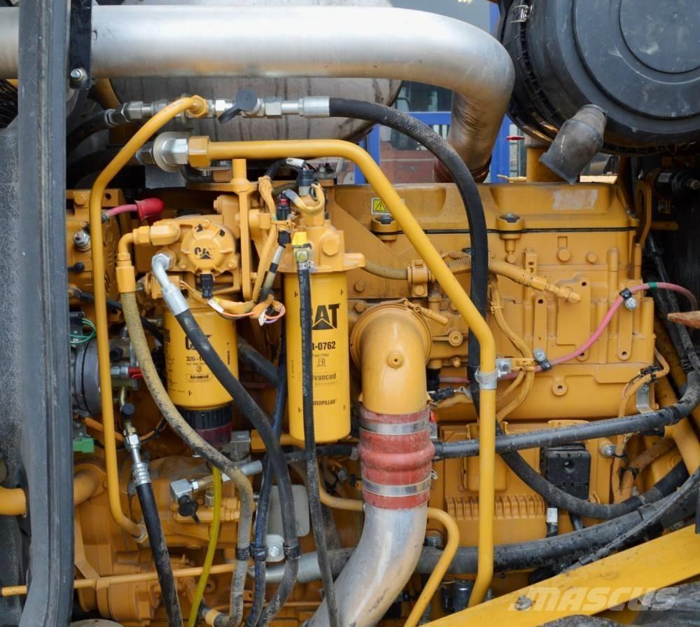 CAT 966H Ładowarki kołowe