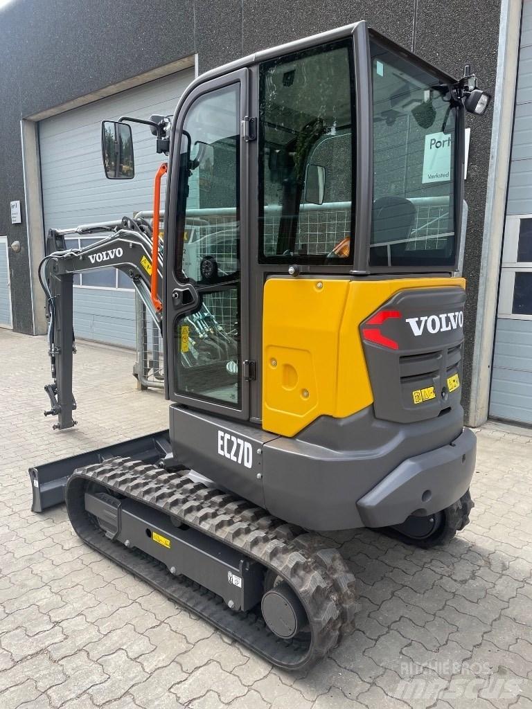 Volvo EC27D Minikoparki