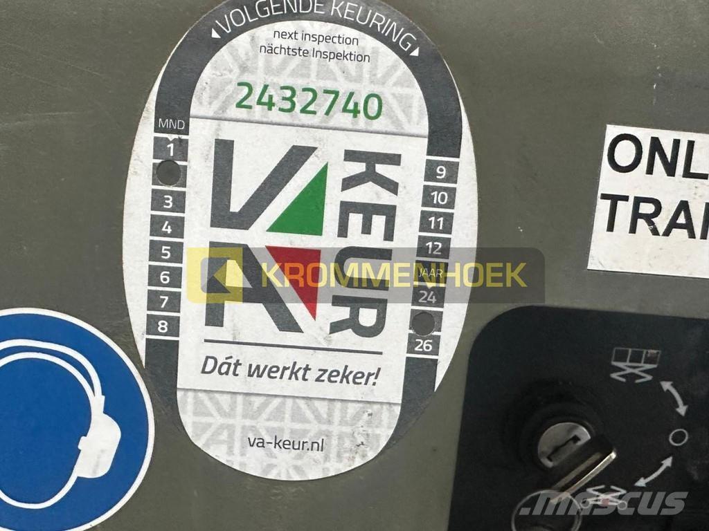 JLG M 3369 Podnośniki nożycowe