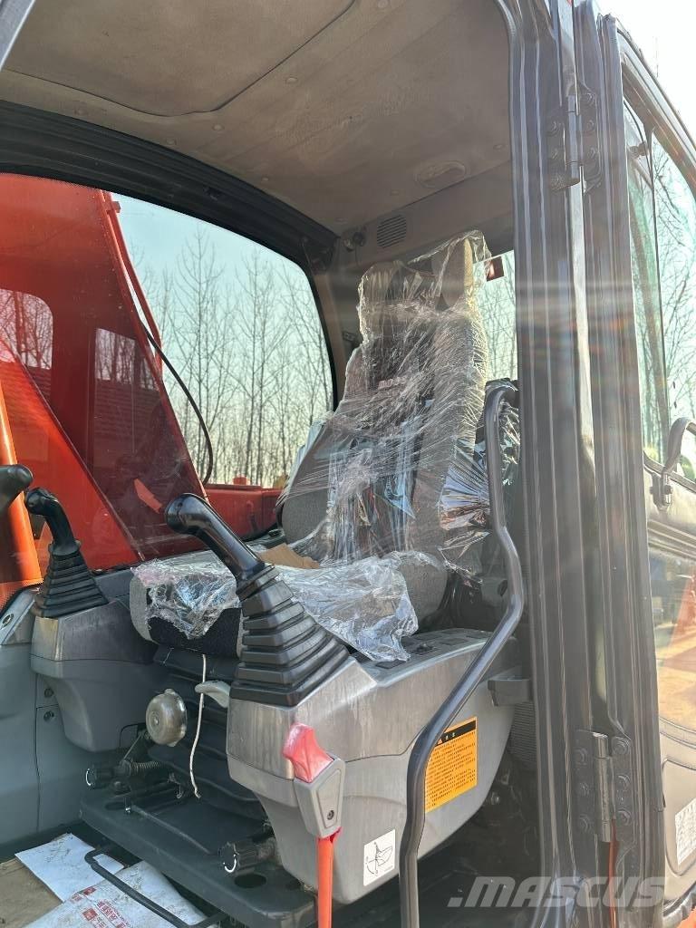 Doosan DX140 Koparki gąsienicowe