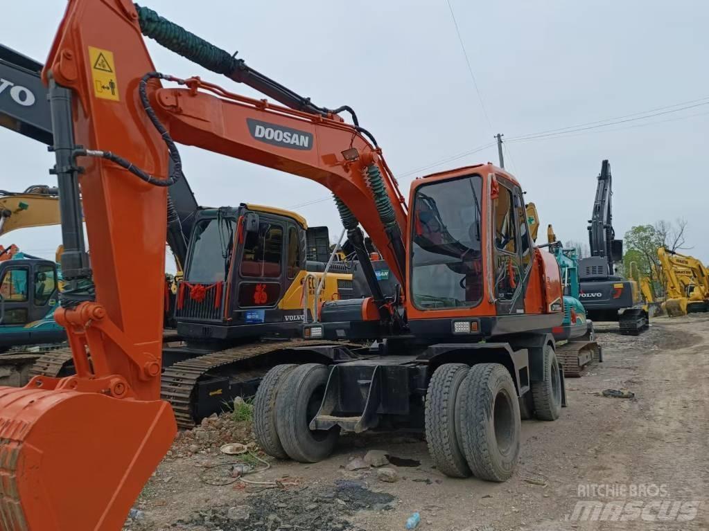 Doosan 150 W-7 Koparki kołowe