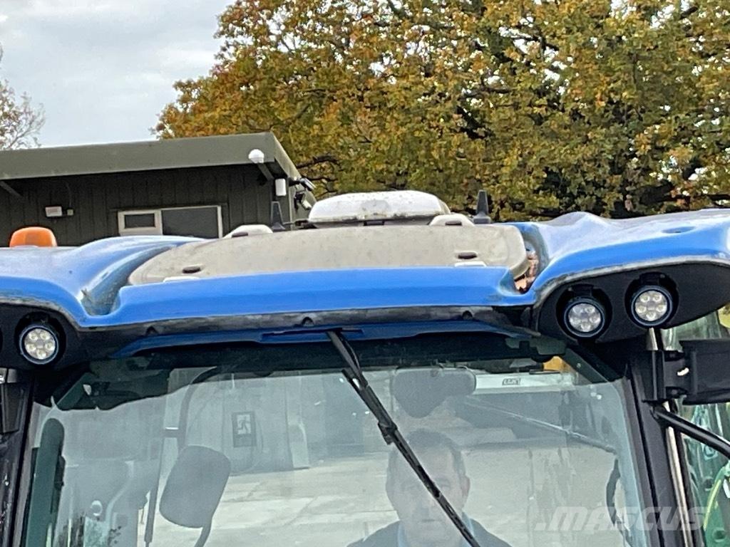 New Holland T 7.210 Ciągniki rolnicze