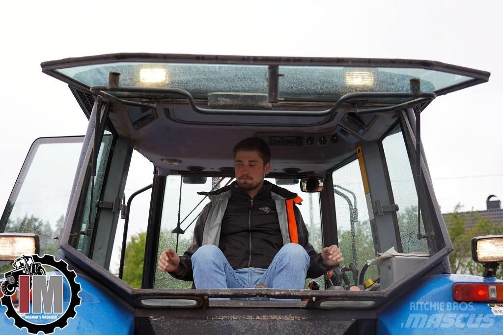 New Holland 7840 Ciągniki rolnicze
