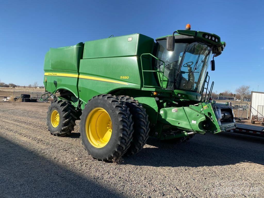 John Deere S 680 Kombajny zbożowe