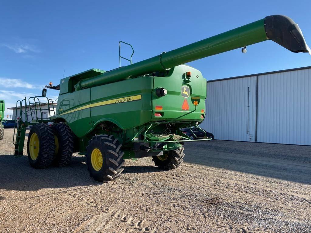 John Deere S 680 Kombajny zbożowe