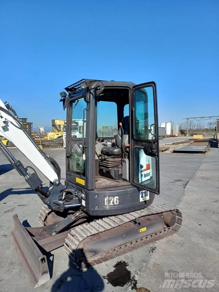 Bobcat E26 Minikoparki