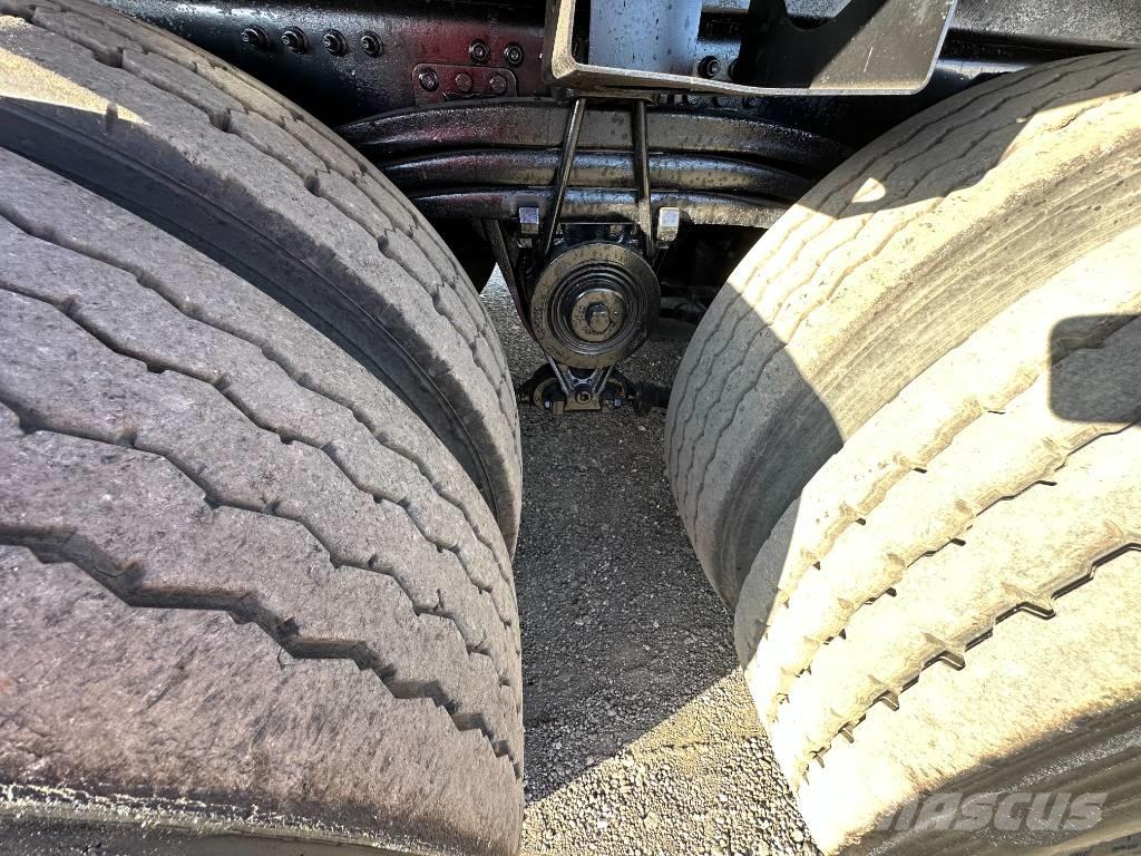 Mack LR 613 Śmieciarki