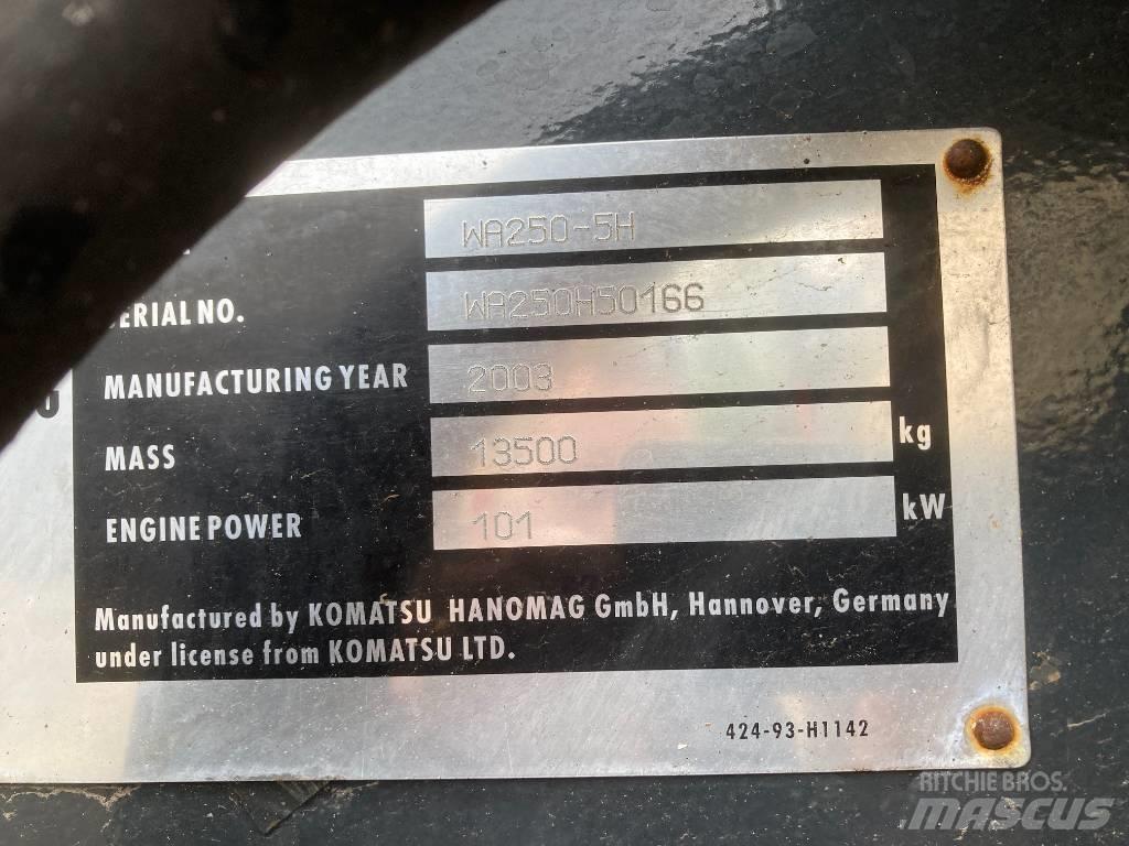 Komatsu WA 250 Ładowarki kołowe