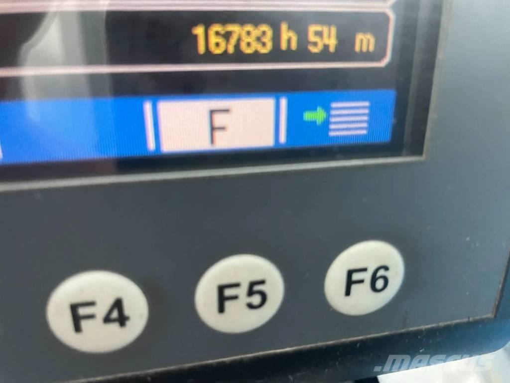 Fuchs MHL350 Koparki przeładunkowe