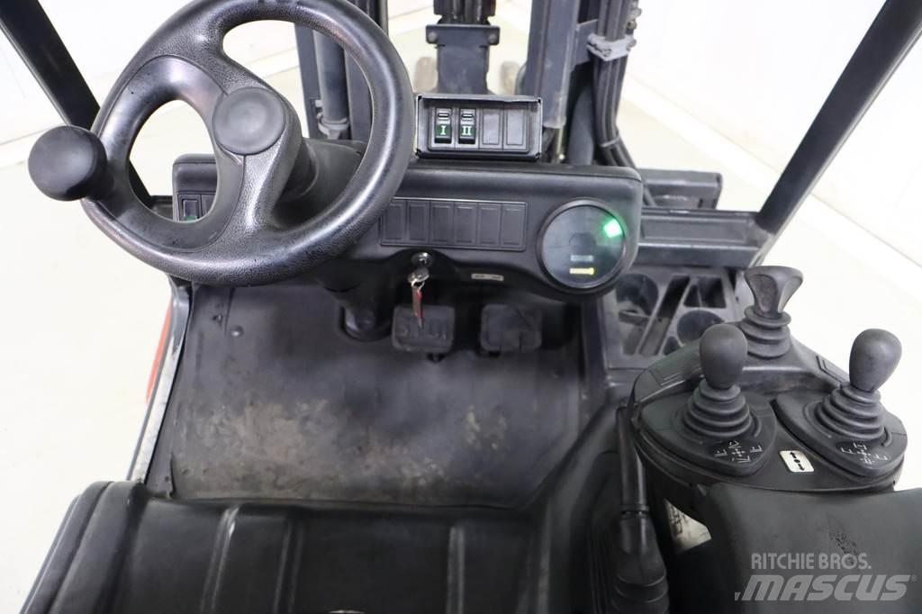 Linde E30-02 Wózki elektryczne