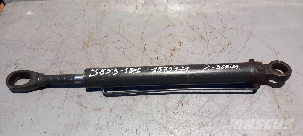 Scania 113.    1575171 Hydraulika