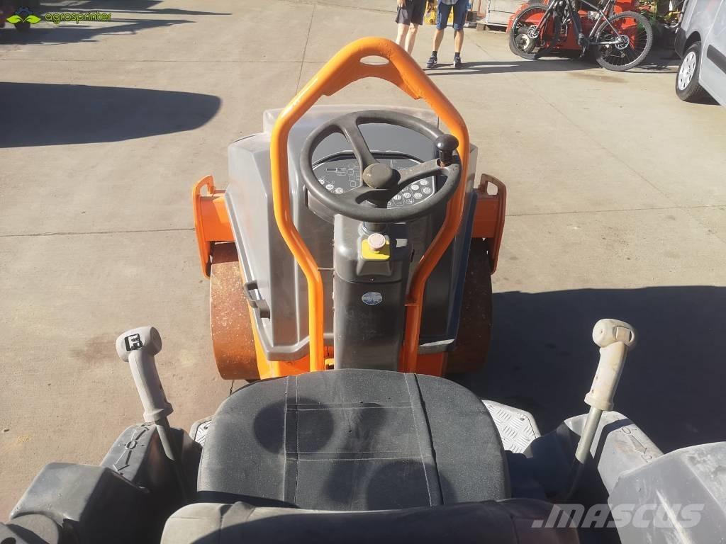 Hamm HD 12 VV Walce dwubębnowe