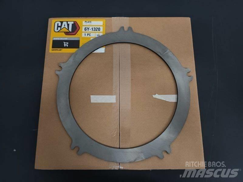 CAT PLATE 6Y-1320 Ramy i zawieszenie