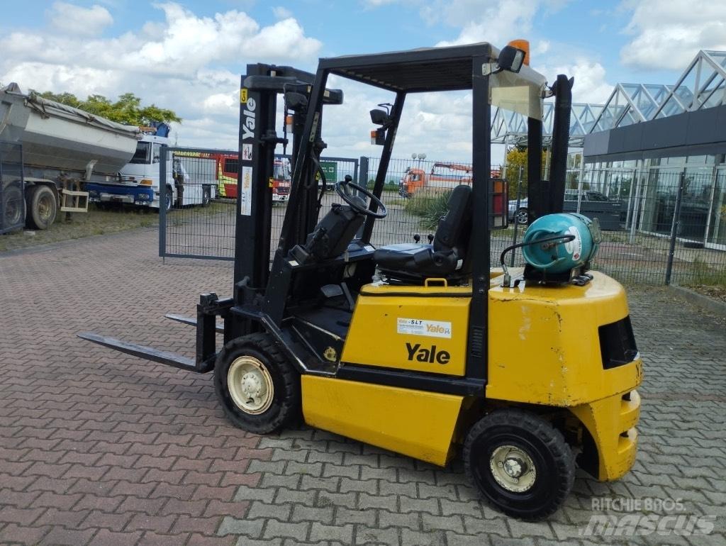 Yale GLP 25 Wózki LPG
