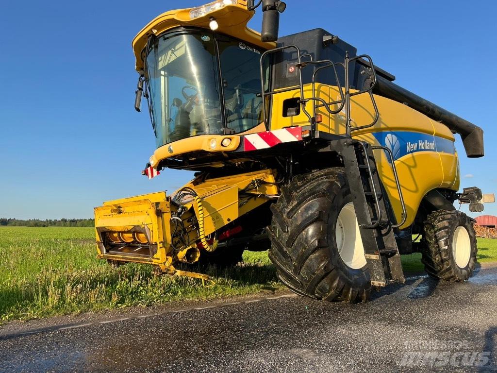 New Holland CX 860 Kombajny zbożowe