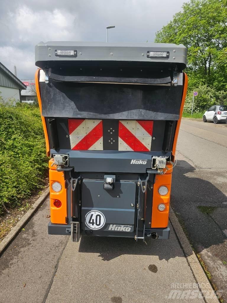 Hako Citymaster 1650 Zamiatarki - Zgarniarki - Odśnieżarki