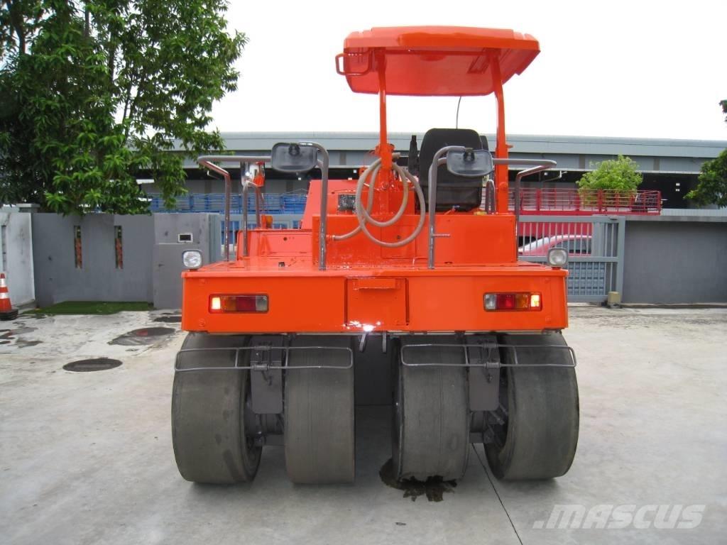 Sakai TZ 701 Walce ogumione