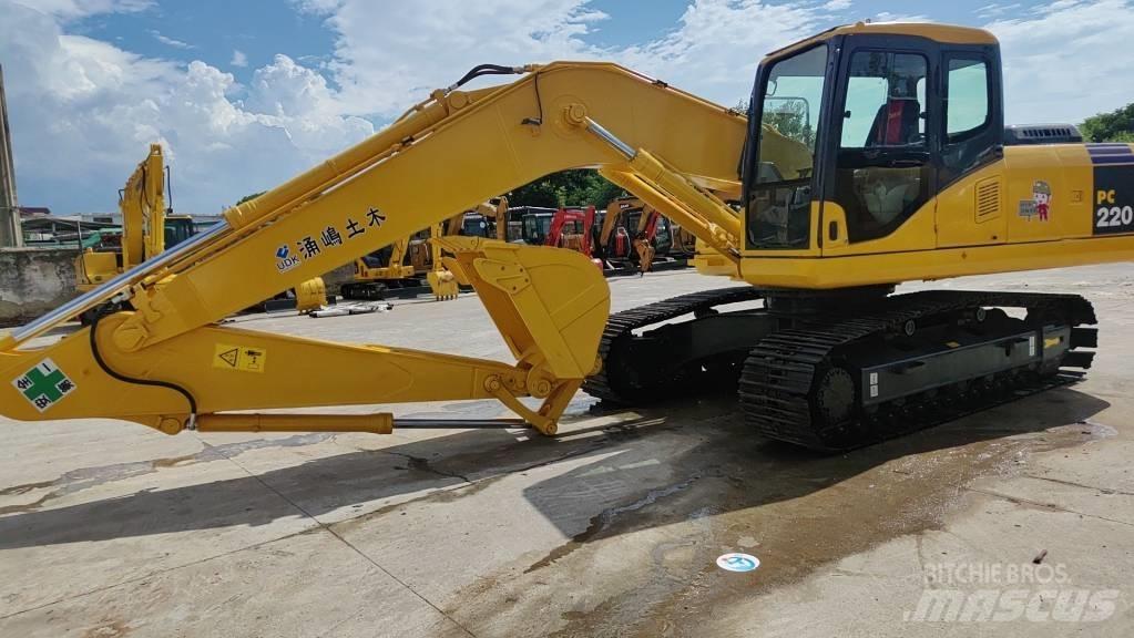 Komatsu pc220-7 Koparki gąsienicowe