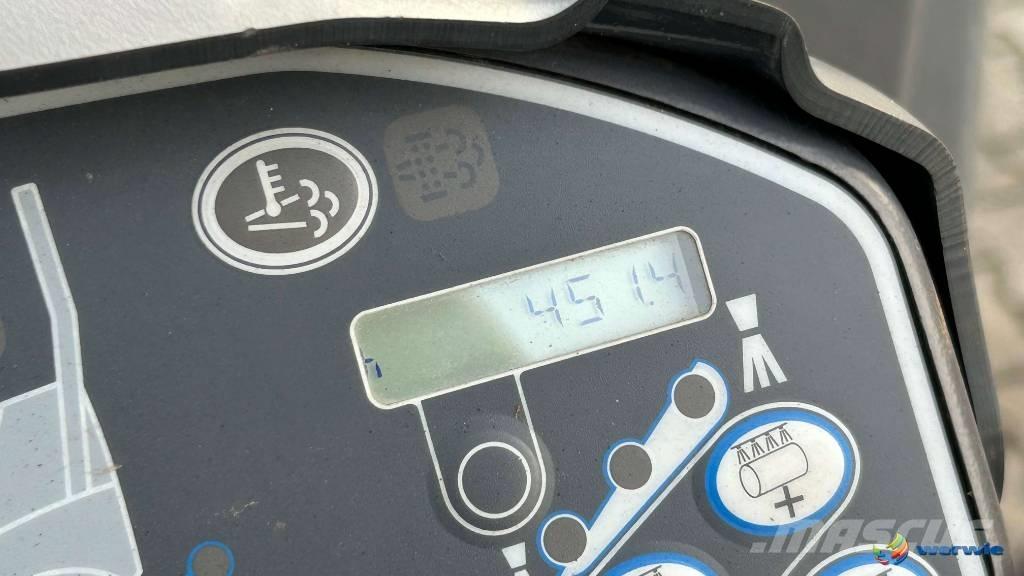 Hamm HD 14i VV Walce dwubębnowe