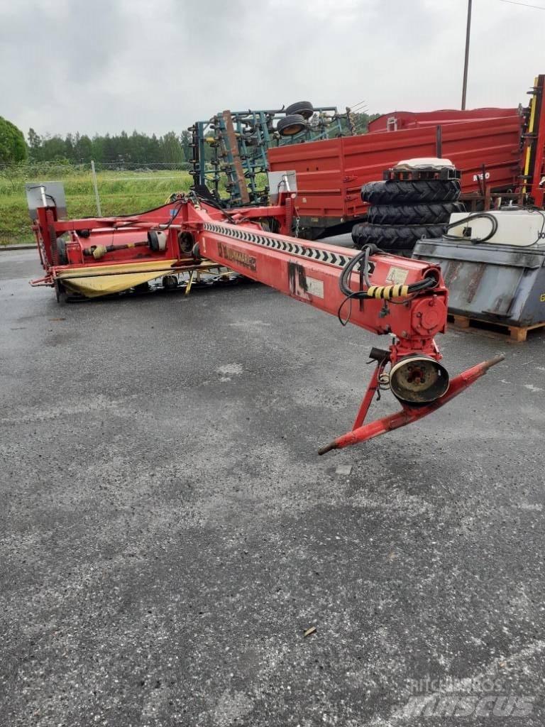 Junkkari NM 320 Kosiarki ze wstępną obróbka paszy