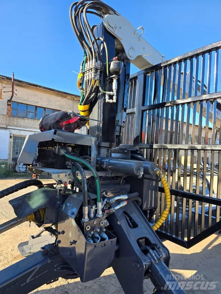 John Deere 6930 Forwardery