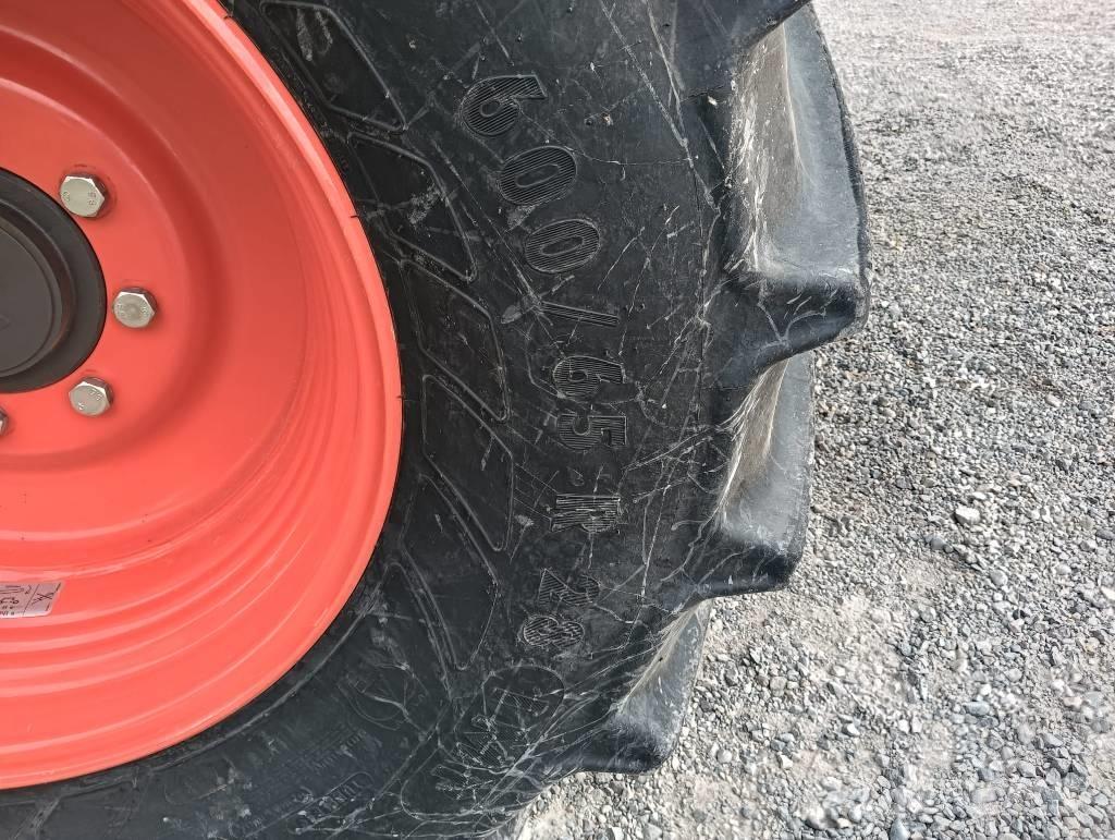 CLAAS TRION 750 Kombajny zbożowe
