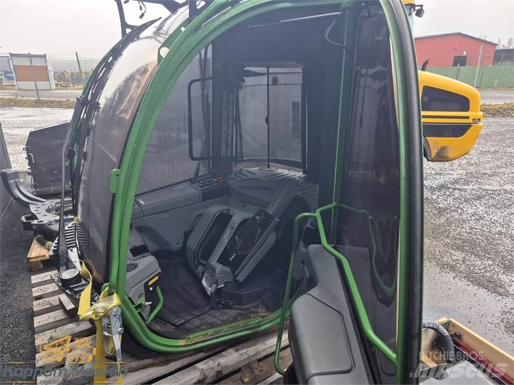 John Deere 1270G Kabiny i wnętrze