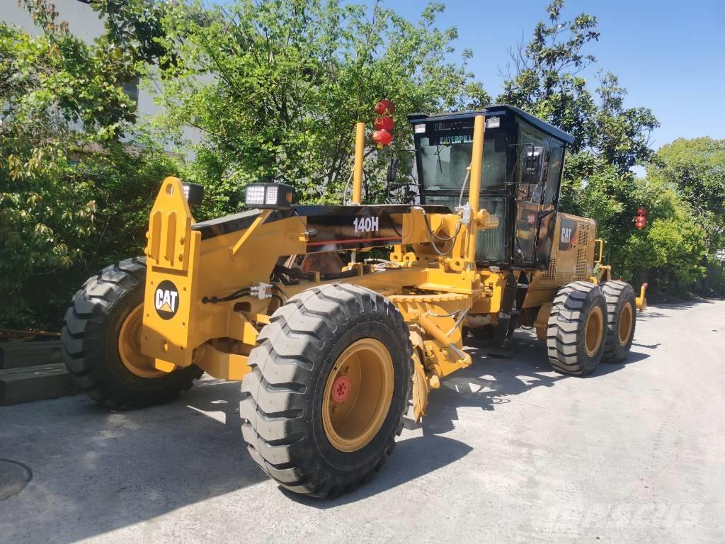CAT 140 H Równiarki