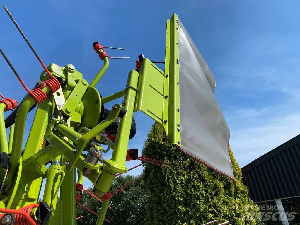 CLAAS Volto 900 Zgrabiarki i przetrząsacze