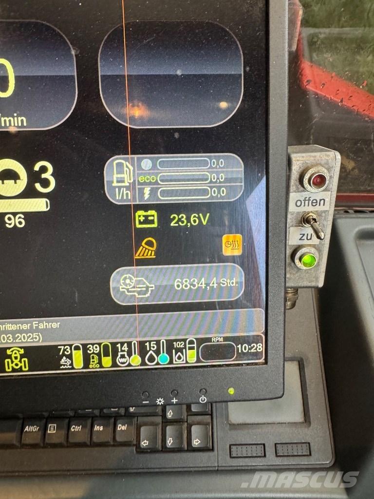 Komatsu 875 Forwardery