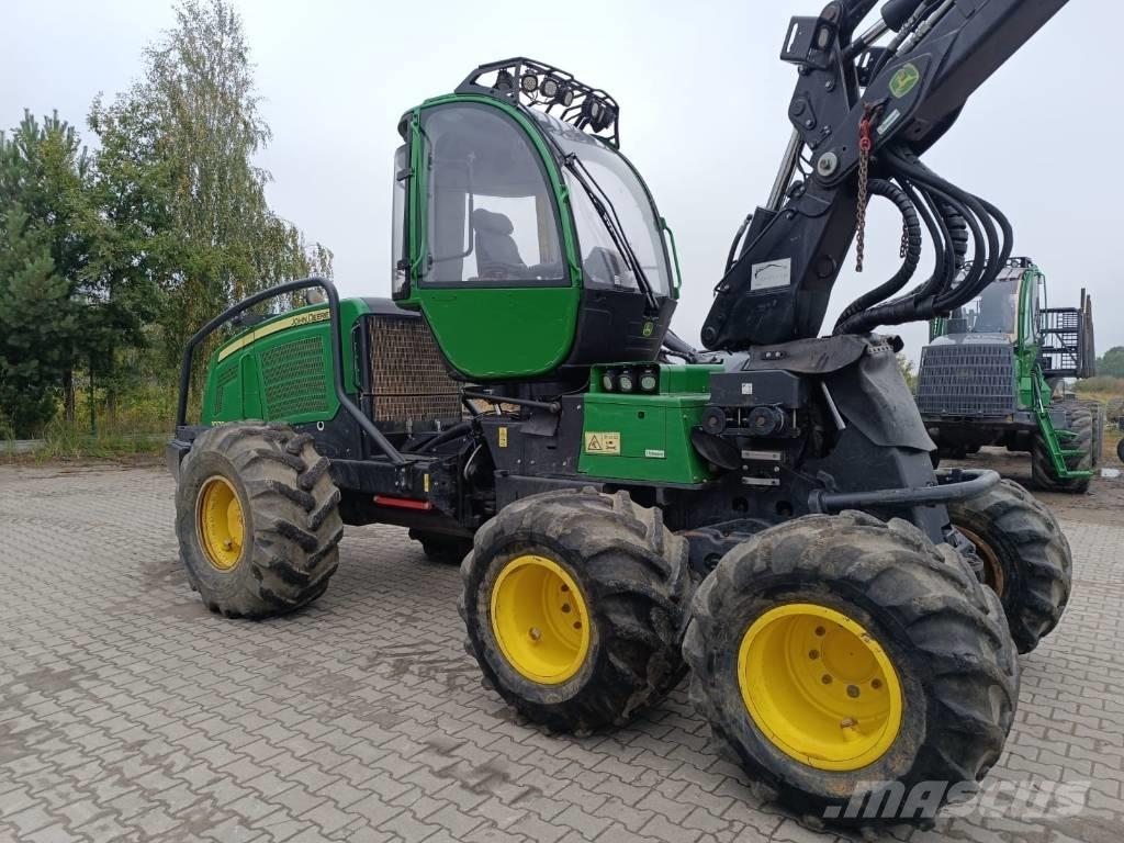 John Deere 1070 E Harwestery