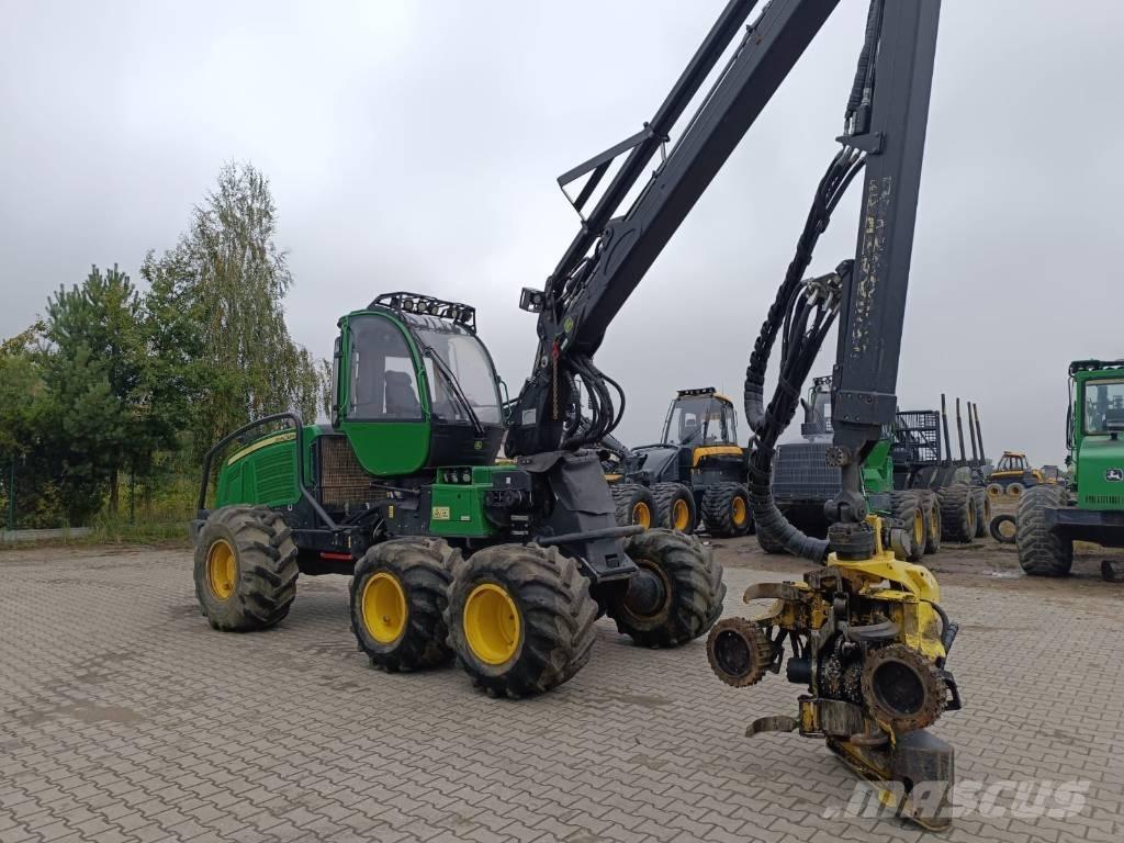 John Deere 1070 E Harwestery