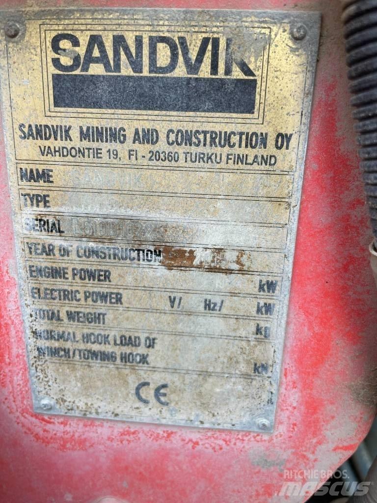 Sandvik LH 410 Ładowarki górnicze
