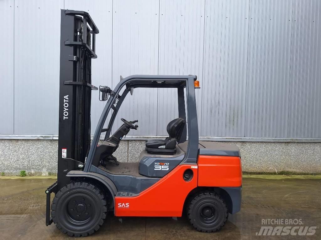 Toyota 52-2 FD JF 35 Wózki Diesla