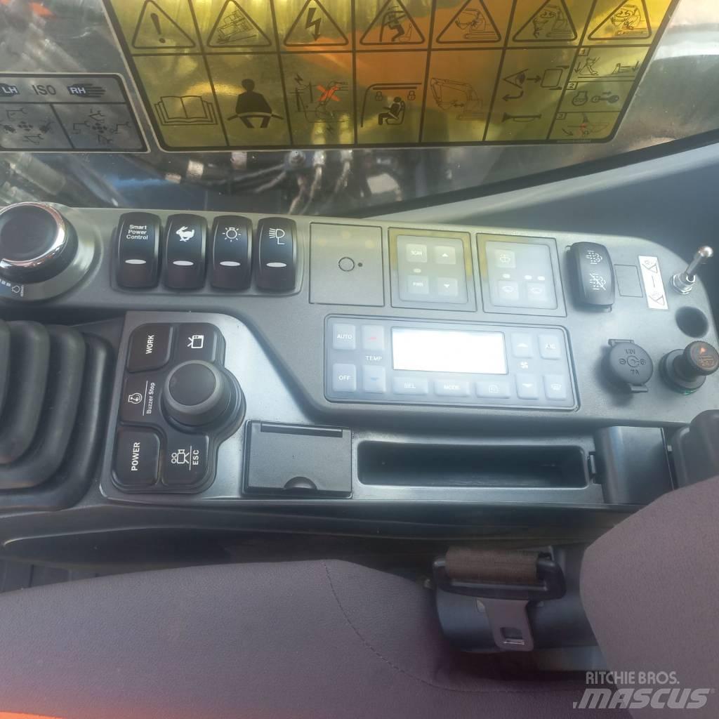 Doosan DX 235 LCR Koparki gąsienicowe