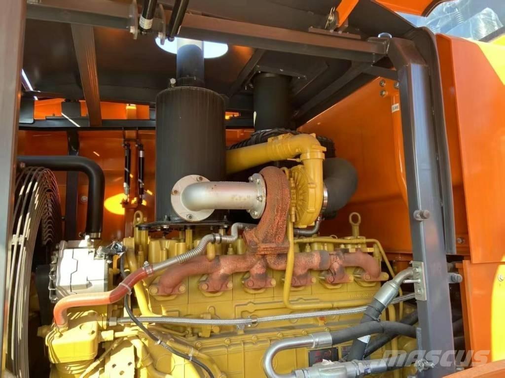 Develon SD 320 Ładowarki kołowe